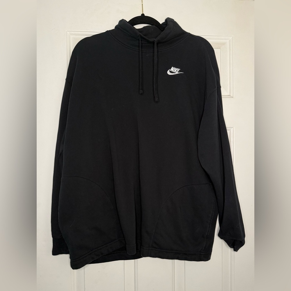 Nike Club Fleece Women’s Oversized French Terry Pullover Hoodie 
Barely Worn
